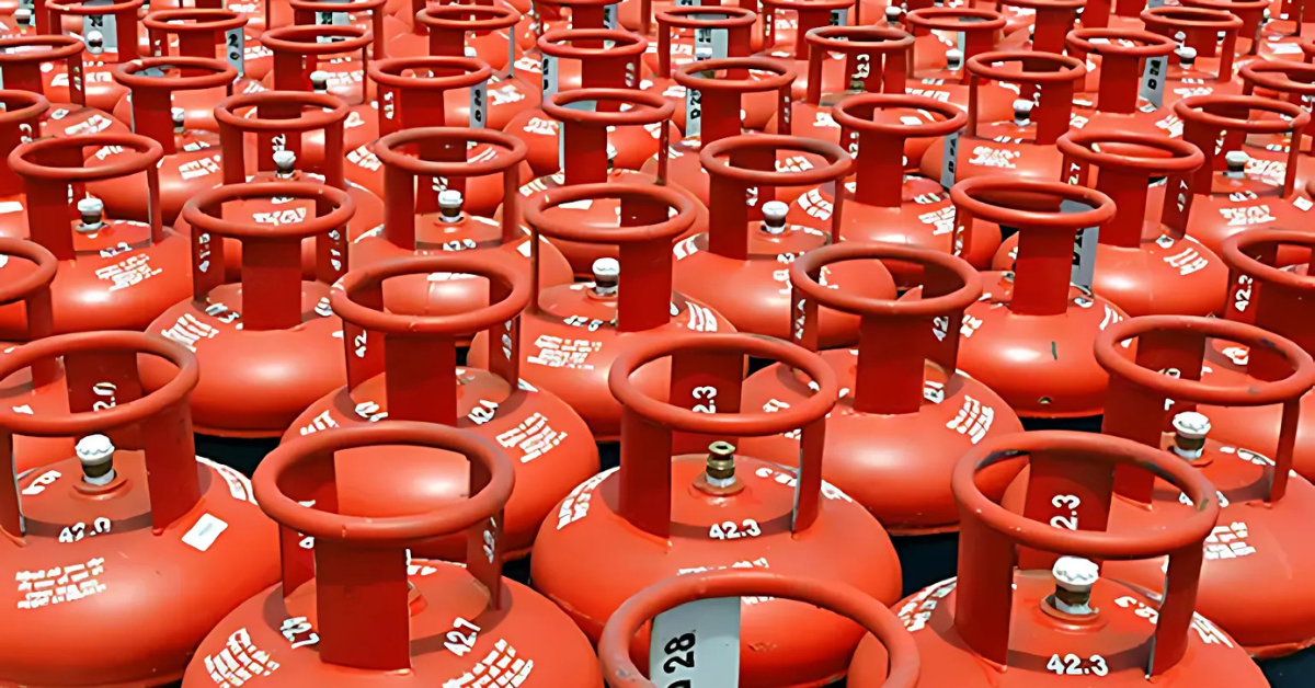 LPG Cylinder দাম আগস্টে Tk ১৪১ বাড়লো – নতুন রেট ও প্রভাব জেনে নিন